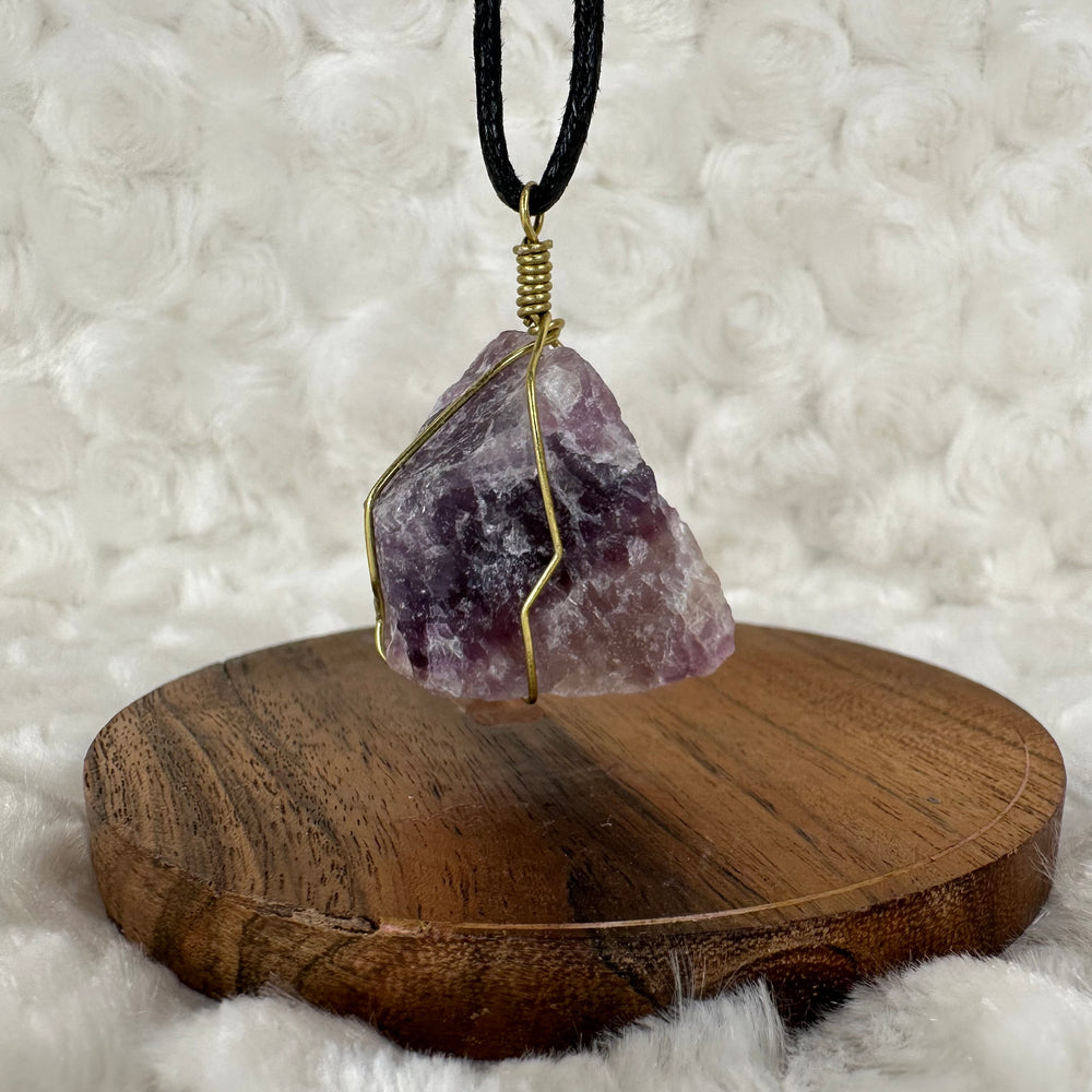 Fluorite Wire Wrap (Gold) - Soulfulvibesco