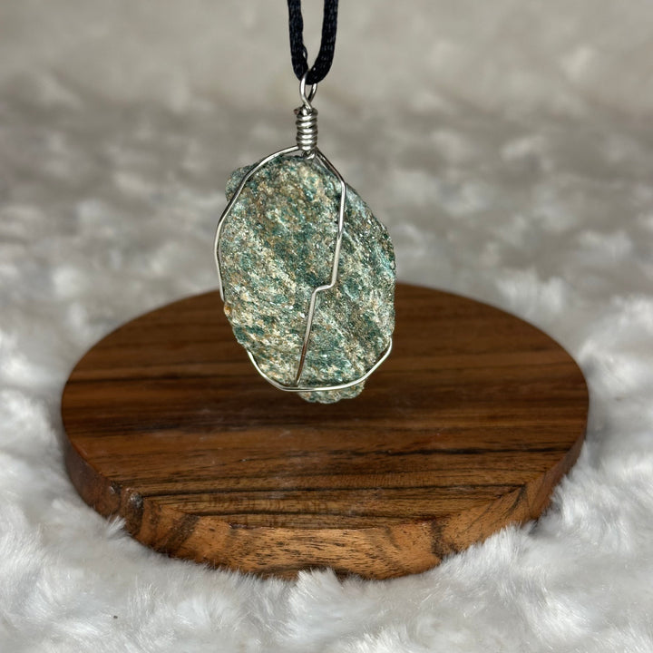 Fuchsite Wire Wrap (Silver)