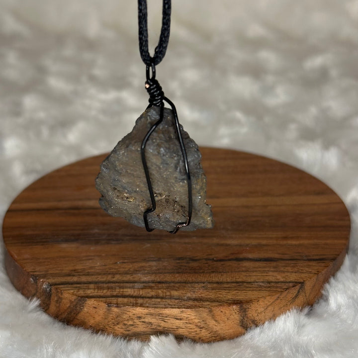 Lodestone Wire Wrap (Black)