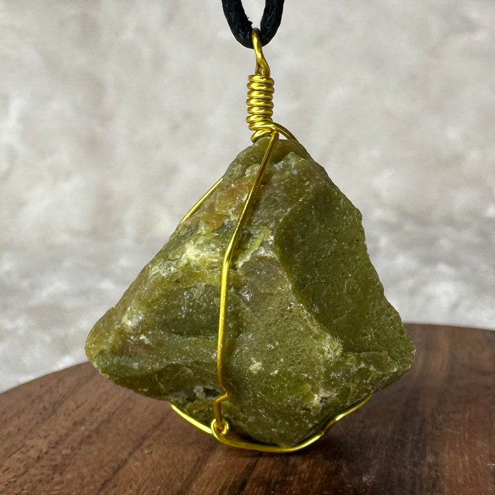 Green Opal Wire Wrap (Gold)