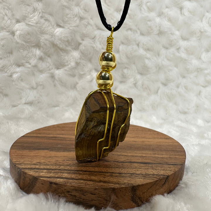 Tiger’s Eye Wire Wrap (Gold) - Soulfulvibesco