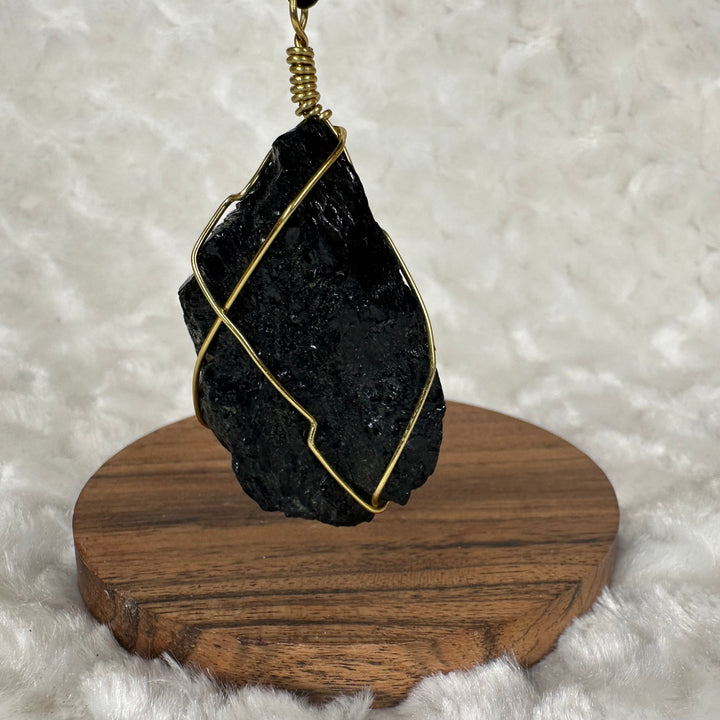 Black Tourmalibe Wire Wrap (Gold)