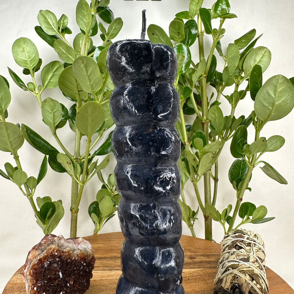 Black 7 Knobs Figure Candle - Soulfulvibesco