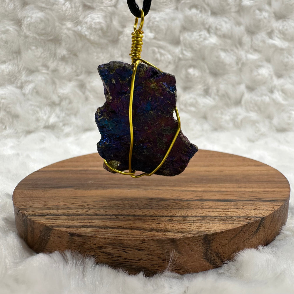 Peacock Pyrite Wire Wrap (Gold) - Soulfulvibesco