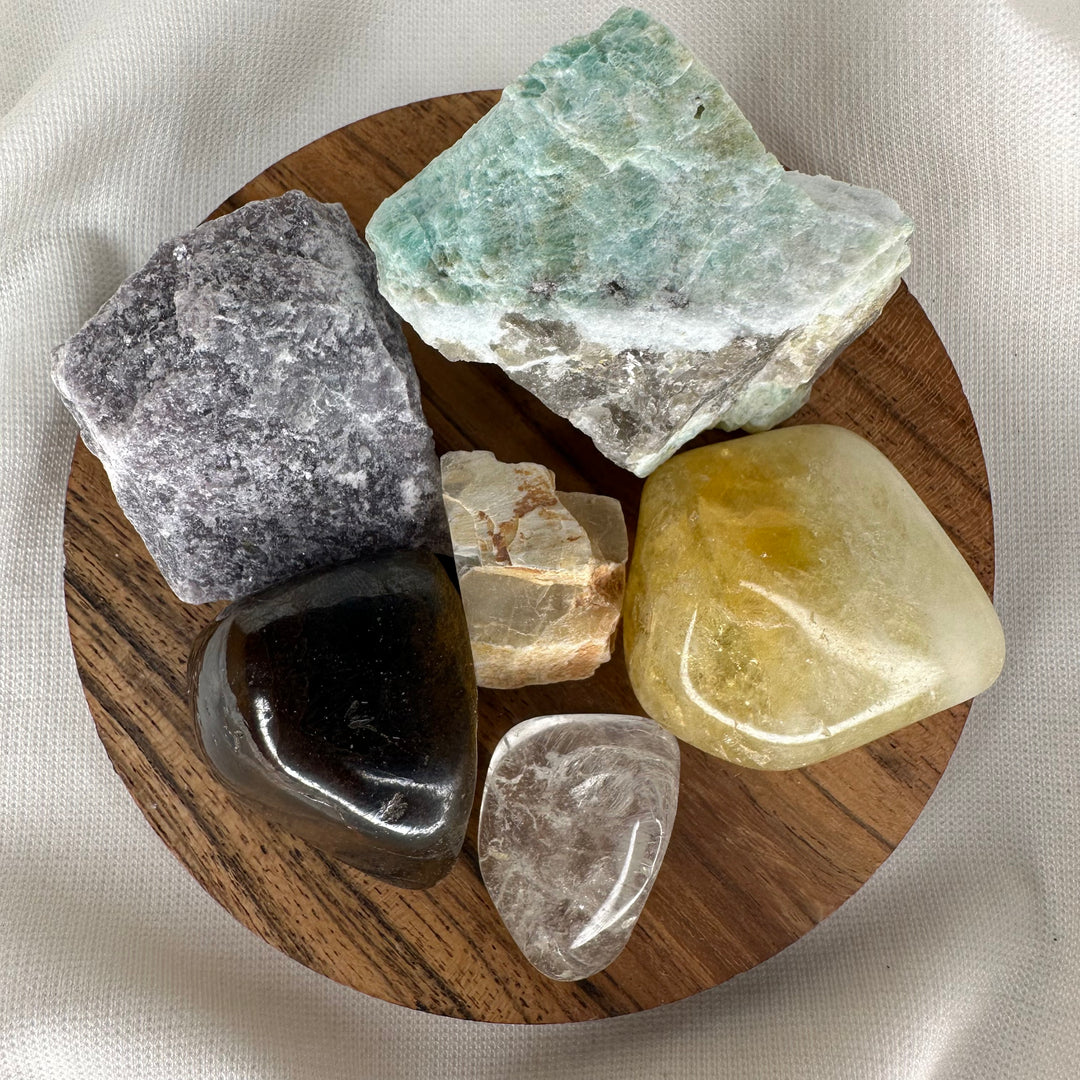 Uranus Retrograde Survival Crystal Set - Soulfulvibesco