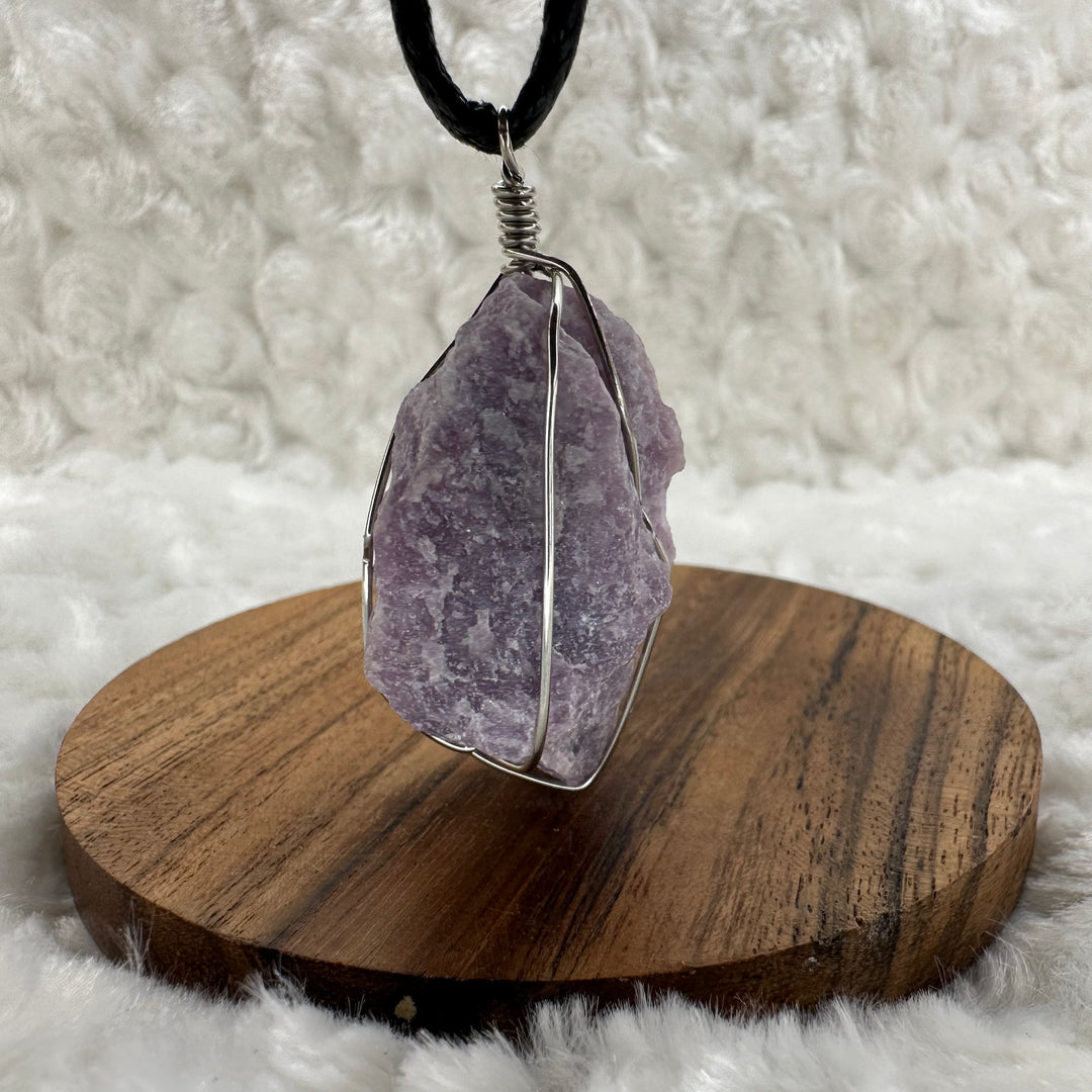 Lepidolite Wire Wrap (Silver) - Soulfulvibesco