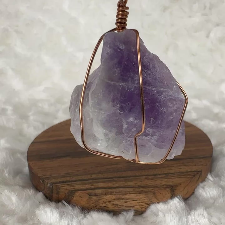 Amethyst Wire Wrap (Rose Gold)