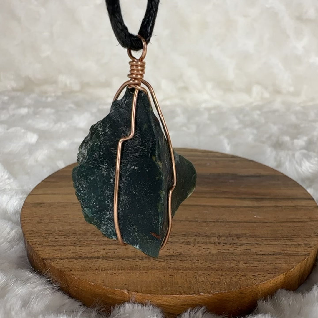 Bloodstone Wire Wrap (Rose Gold)
