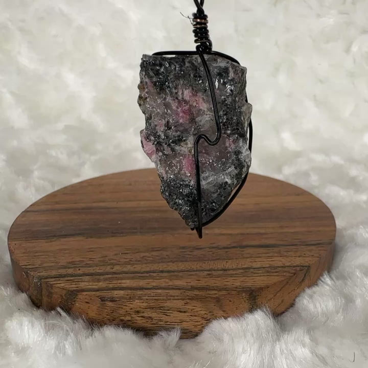 Rhodonite Wire Wrap (Black)