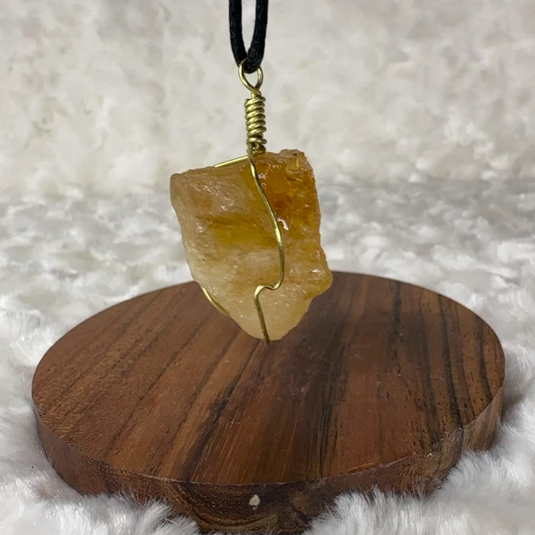 Citrine Wire Wrap (Gold)