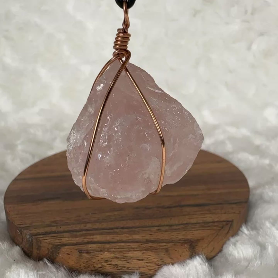 Rose Quartz Wire Wrap (Rose Gold)