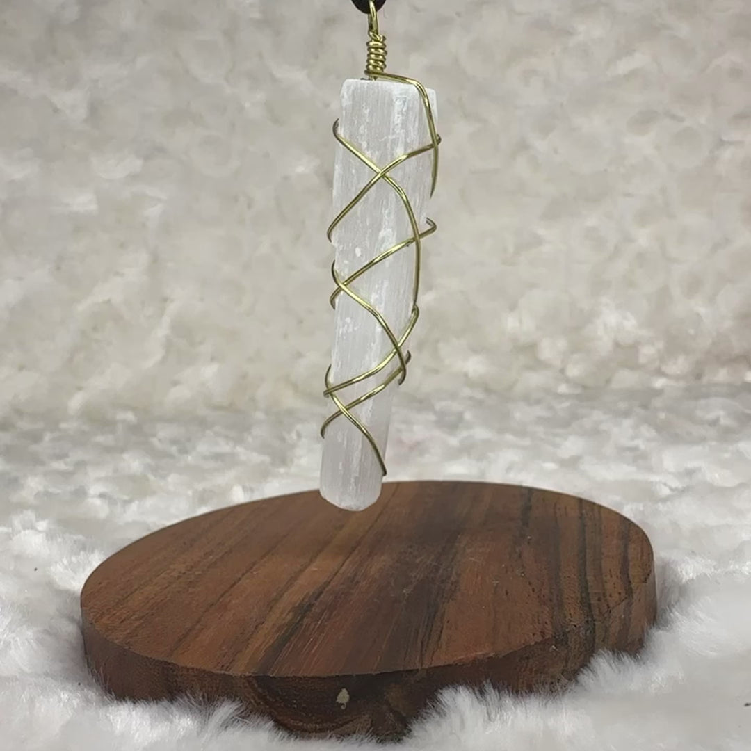 Selenite Wire Wrap (Gold)