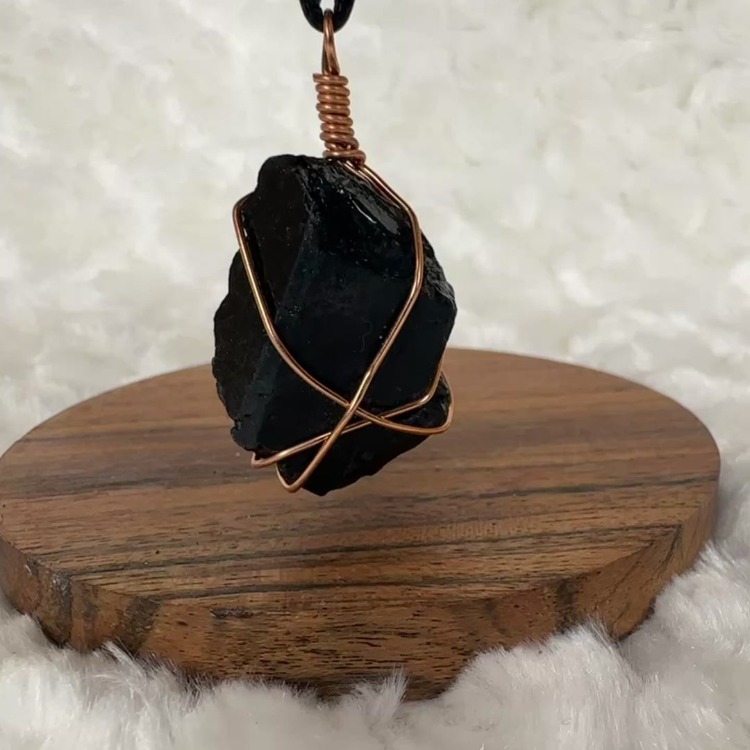 Black Tourmaline Wire Wrap (Rose Gold)