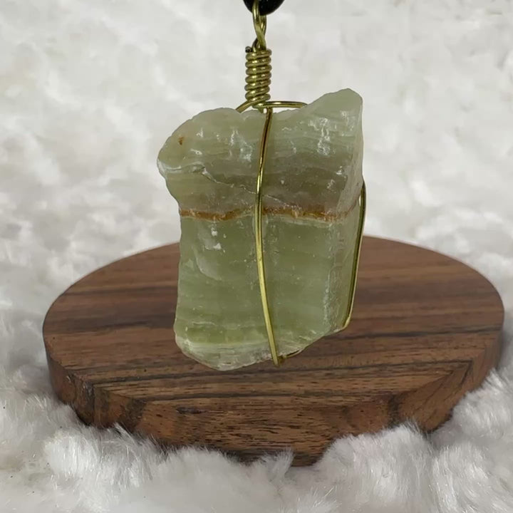 Green Calcite Wire Wrap (Gold)